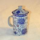 shopbestlove: Porcelain Tea Cup w/ Strainer and Lid