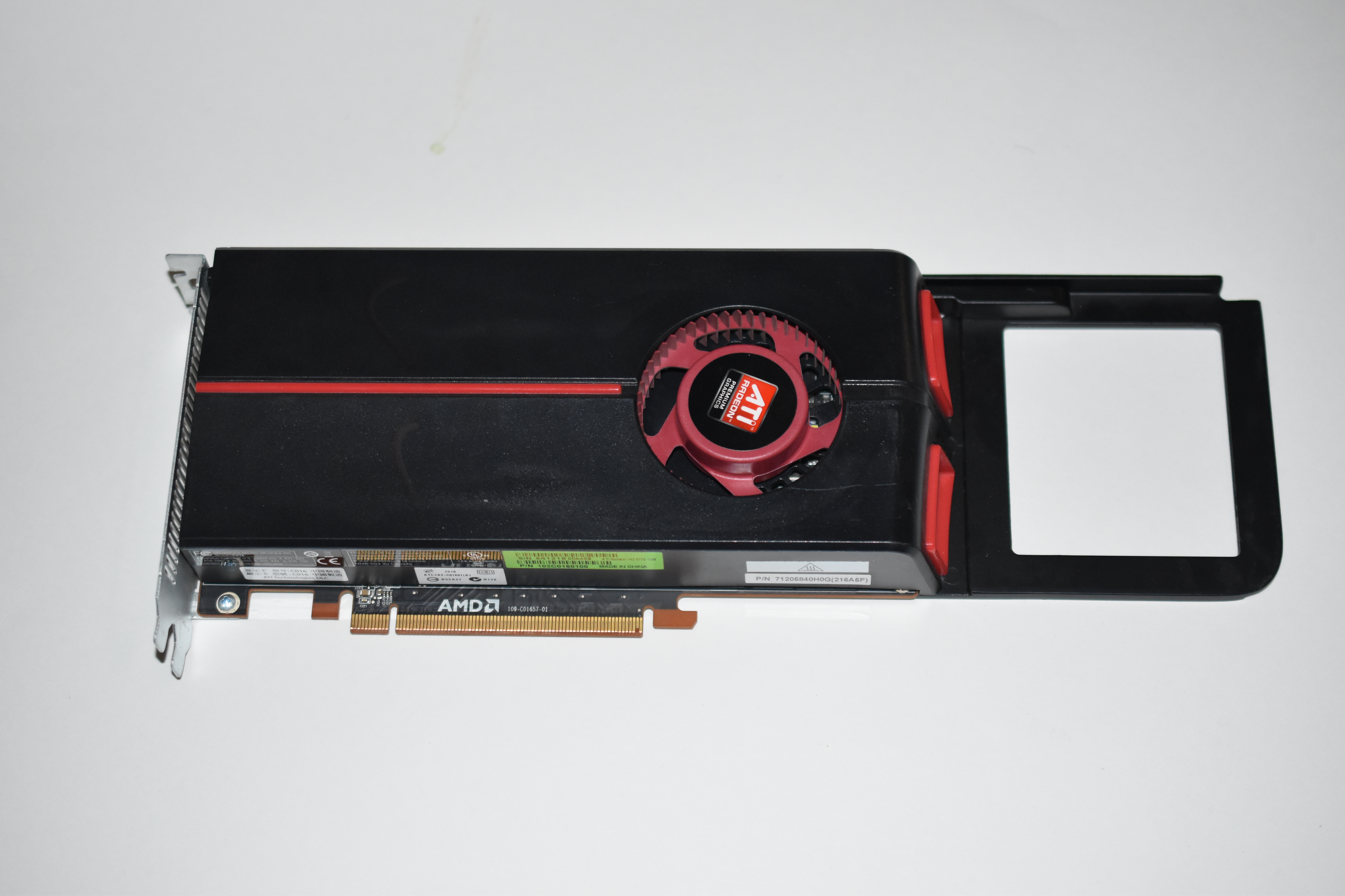ATI Radeon 5770 1 GB RAM, EFI Flashed