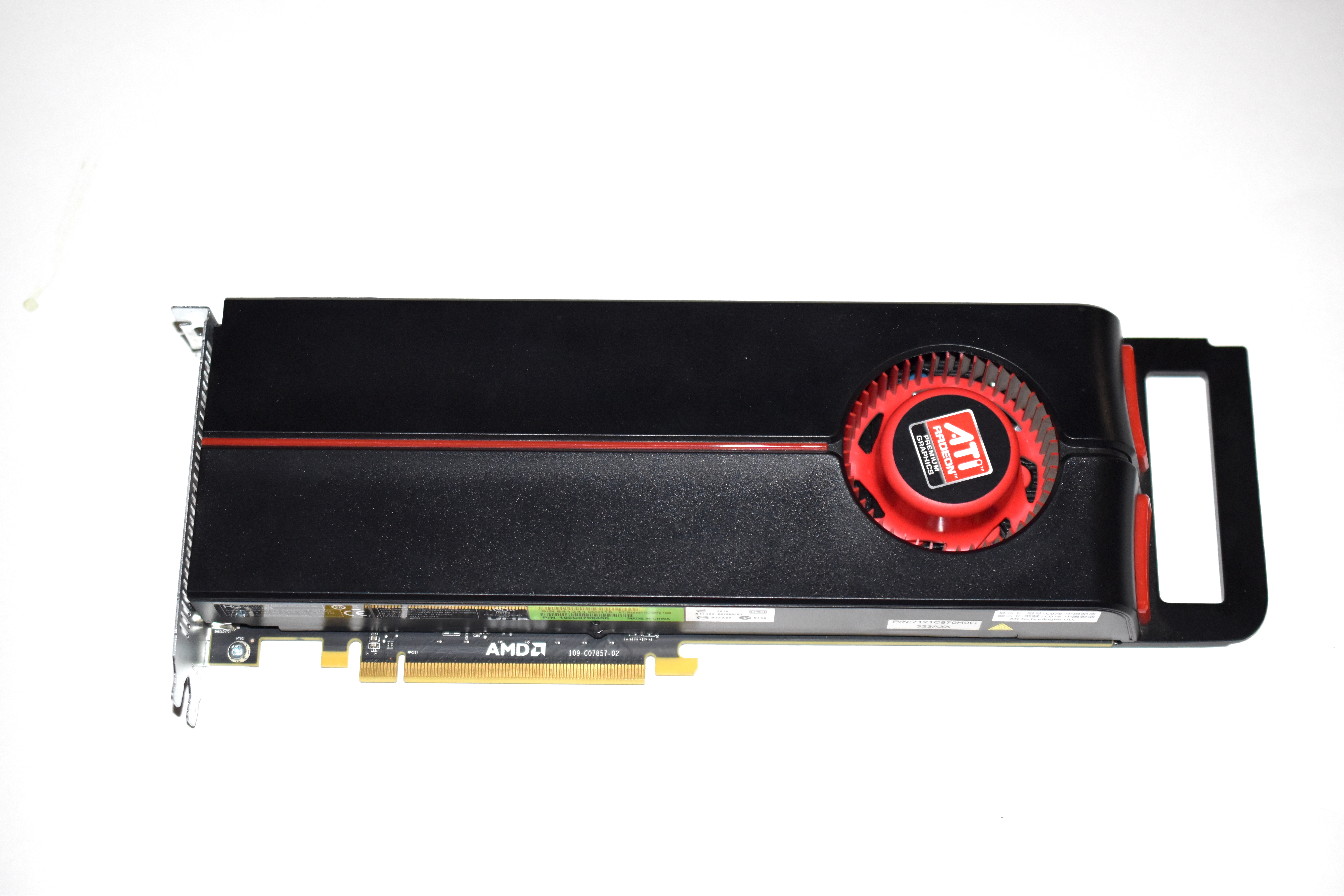 ATI Radeon HD 5870 1GB - EFI Flashed
